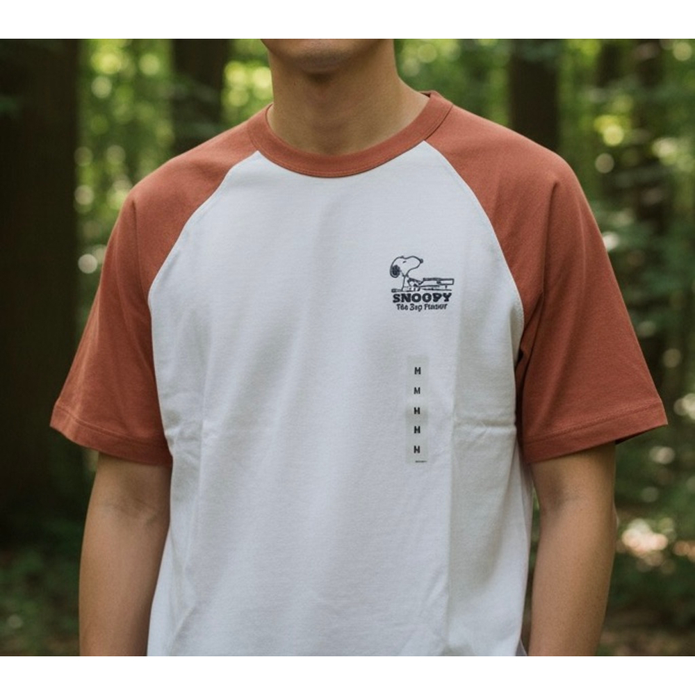 Unisex snoopy the pianist tee- Large Uniqlo x peanuts